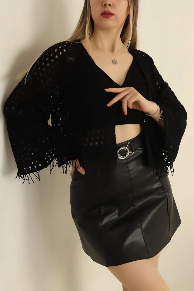 Kadın Püskül Detaylı Bolero Hırka Regular Fit Ajur Desen Mevsimlik Hırka
