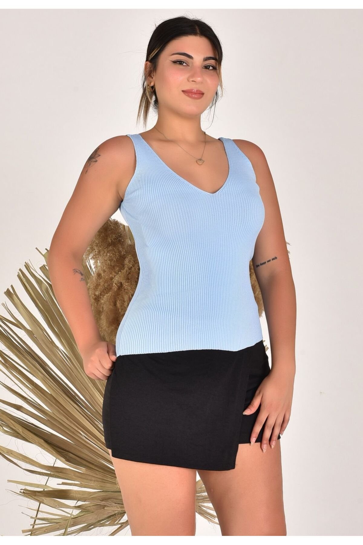Kadın fitilli v yaka basic atlet - 3