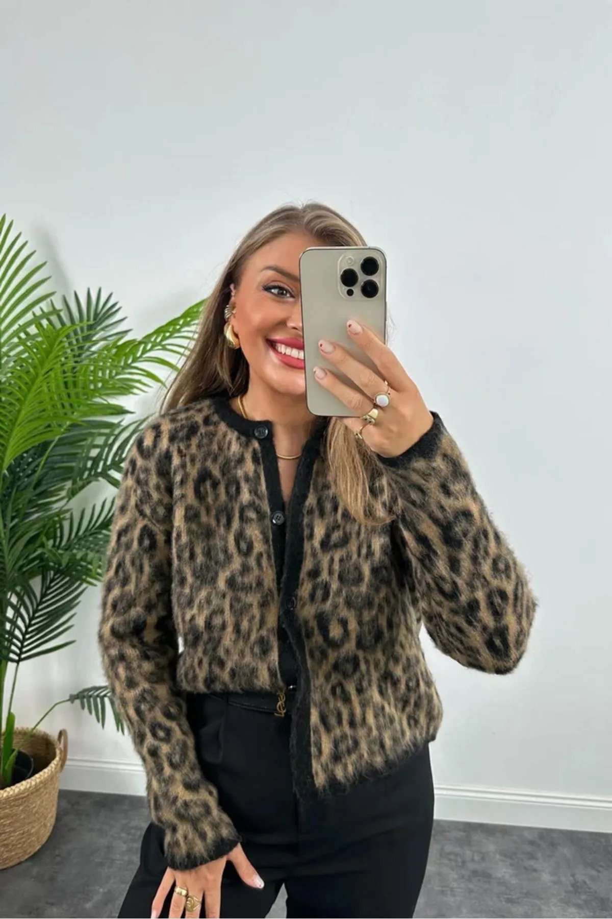 Leopar Desen Hırka Yumoş Triko Düğmeli - 3